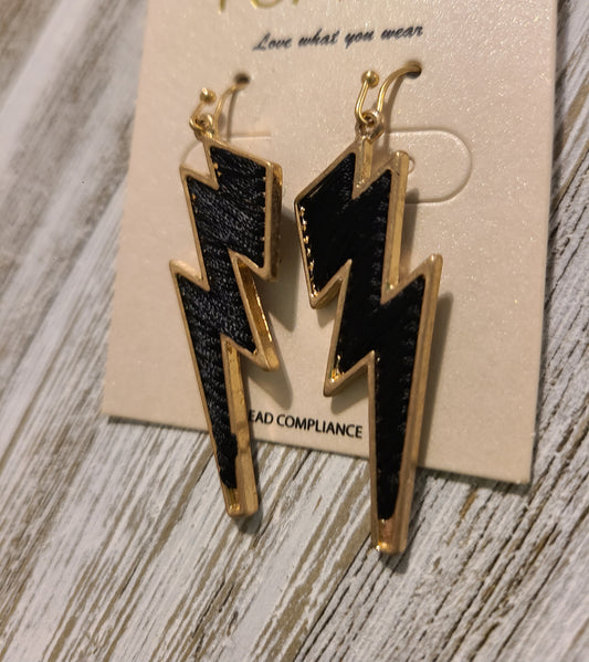 Threaded Lightening Bolt Gold Earrings